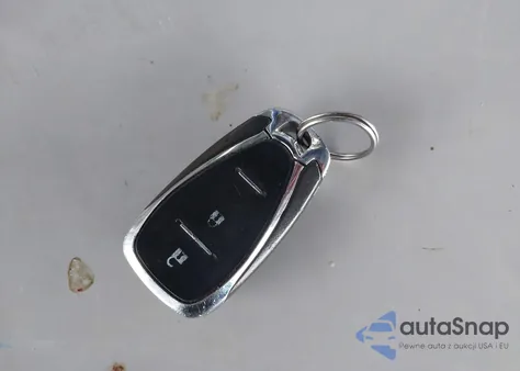 2018 Chevrolet Traverse Ls z USA, uszkodzony, nr VIN 1GNERFKW4JJ200933